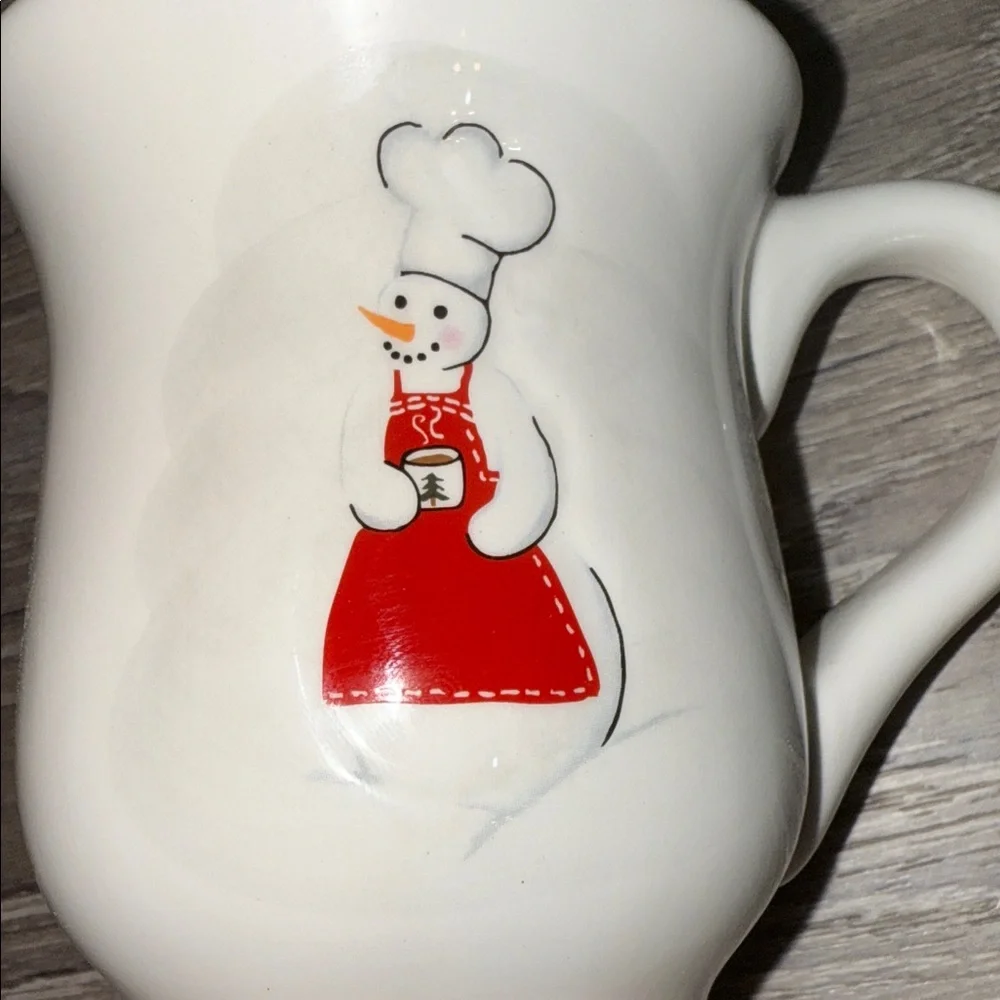 William Sonoma Pedestal Snowman Hot Chocolate Mug Discontinued